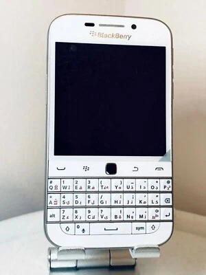 BLACKBERRY CLASSIC Q20 (DESBLOQUEADO)+ (COLOR BLANCO/NEGRO)!! ¡BUENA OFERTA!!! Foto 1 de 3