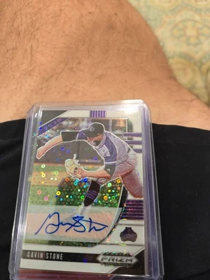 2020 Prizm Draft Picks Gavin Stone SP White Donuts Circles Prizm RC  31/50 Auto - Image 1 of 2