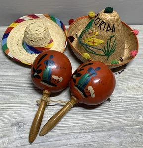 Mexico Hand Painted Maracas Pair + 2 Mini Straw Sombrero Hats Set of 4 Folk Art - Picture 1 of 9