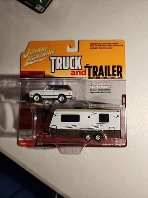 Johnny Lightning Truck & Trailer 1970 Chevy Blazer Camper Trailer Limitd Ed MINT - Image 1 of 4