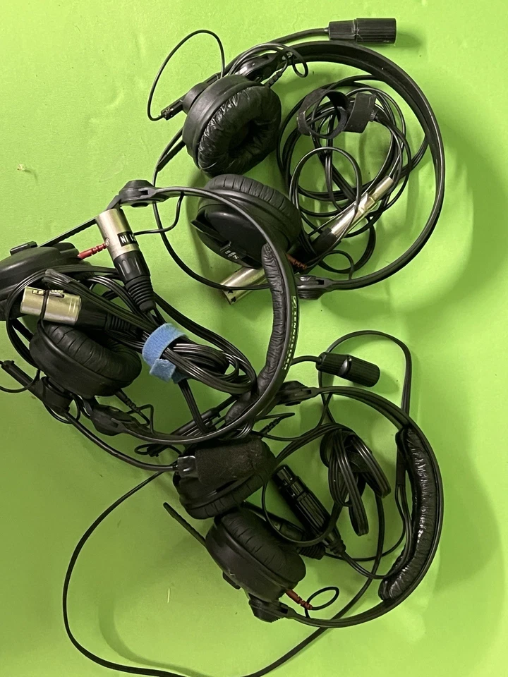 Lot Of 3: Sennheiser HMD 25-1 Sportscaster Headset - Image 1 of 4