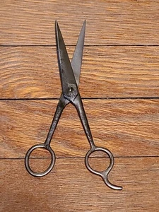 Vintage 7 inch Barber Scissors MADE IN THE U.S.A. FJ right handed - Picture 1 of 9