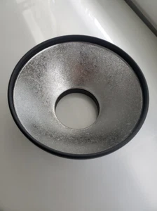 Broncolor P-Travel Reflector 7.5" part # B-33.103.00 - Picture 1 of 3