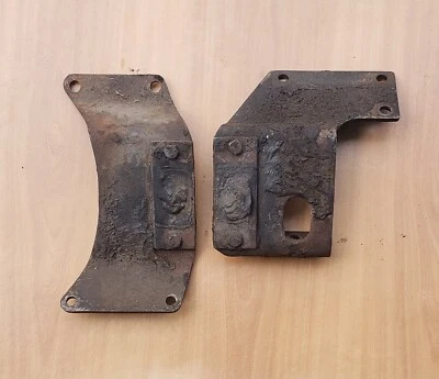 GMC V6 V 6 V-6 Motor Mount Brackets With AC 305 351 Engine to Mount  - Image 1 of 2