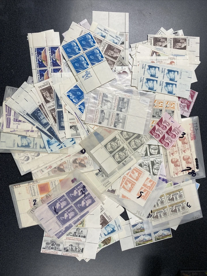 500 - 15c Plate Blocks - Mint Never Hinged - Face Value $300 - Image 1 of 1