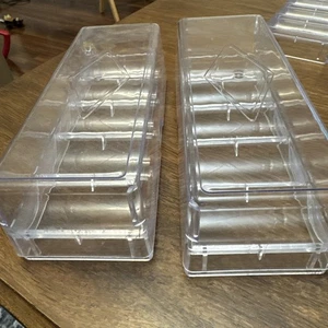 100 Stück Klar Acryl Poker Chip Rack mit Deckel. 100ct Poker Chip Tablett/Halter x2 - Bild 1 von 3