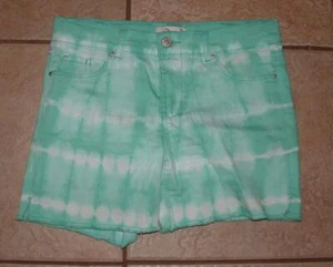 NEW NWOT Girls Sz 12 Green Tie Dye Adjustable Waist Stretchy Cut Off Shorts - Picture 1 of 2