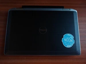 dell latitude e6320 laptop - Picture 1 of 4