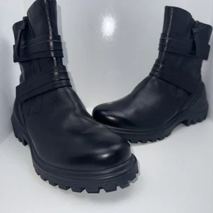 ECCO Women's Tredtray Moto bootie Boots Black Size US 8-8.5 Eur 39 New - Picture 1 of 10