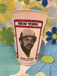 1 Vintage 1978 Collectable 7-11 Baseball Cup, REGGIE JACKSON, New York Yankees - Picture 1 of 6