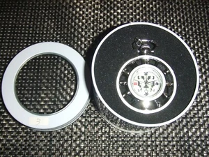 OROLOGIO DA TASCA DISNEY TOPOLINO PREMIUM BIANCO RILIEVO FIAMMA 2 - Foto 1 di 7