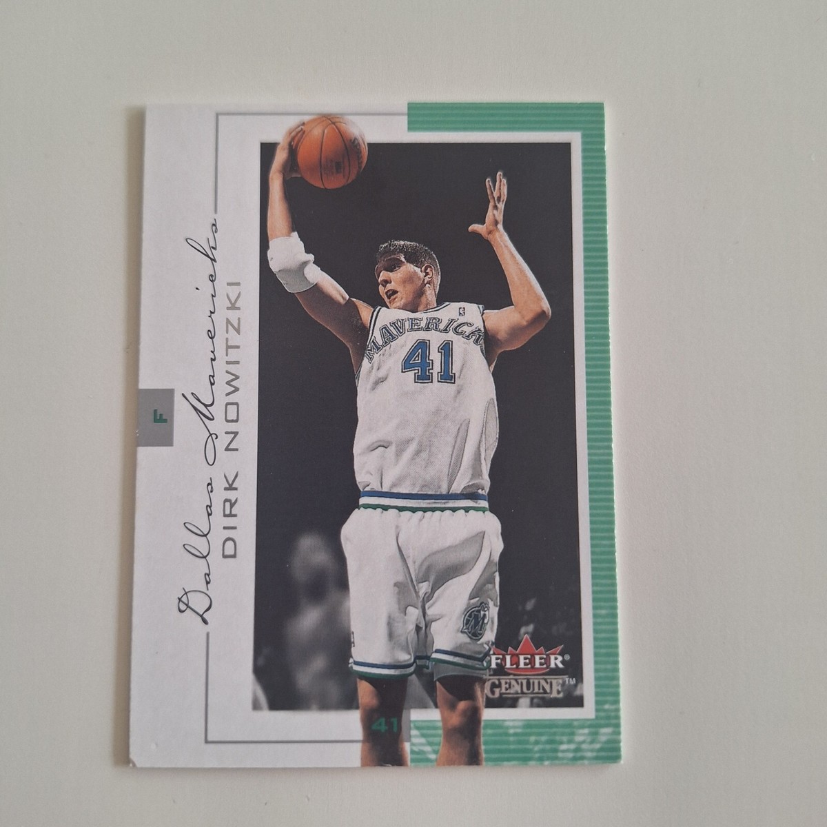 Dirk Nowitzki Sport Trading Cards, Aufbewahrungs- & Ausstellungs 