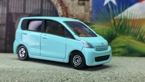 TOMICA #32 DAIHATSU MOVE 1/57 SCALE LOOSE ROAD SIGN SERIES NO.04 USA STOCK!!! - Picture 1 of 7