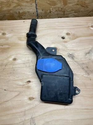 09-16 Audi A4 A5 S4 Quattro Parabrisas Lavadora Depósito de Líquido con Manguera Fabricante de Equipo Original Foto 1 de 4