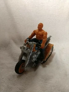 Fantastic 4 The Thing And 3 Wheeler - Imagen 1 de 4