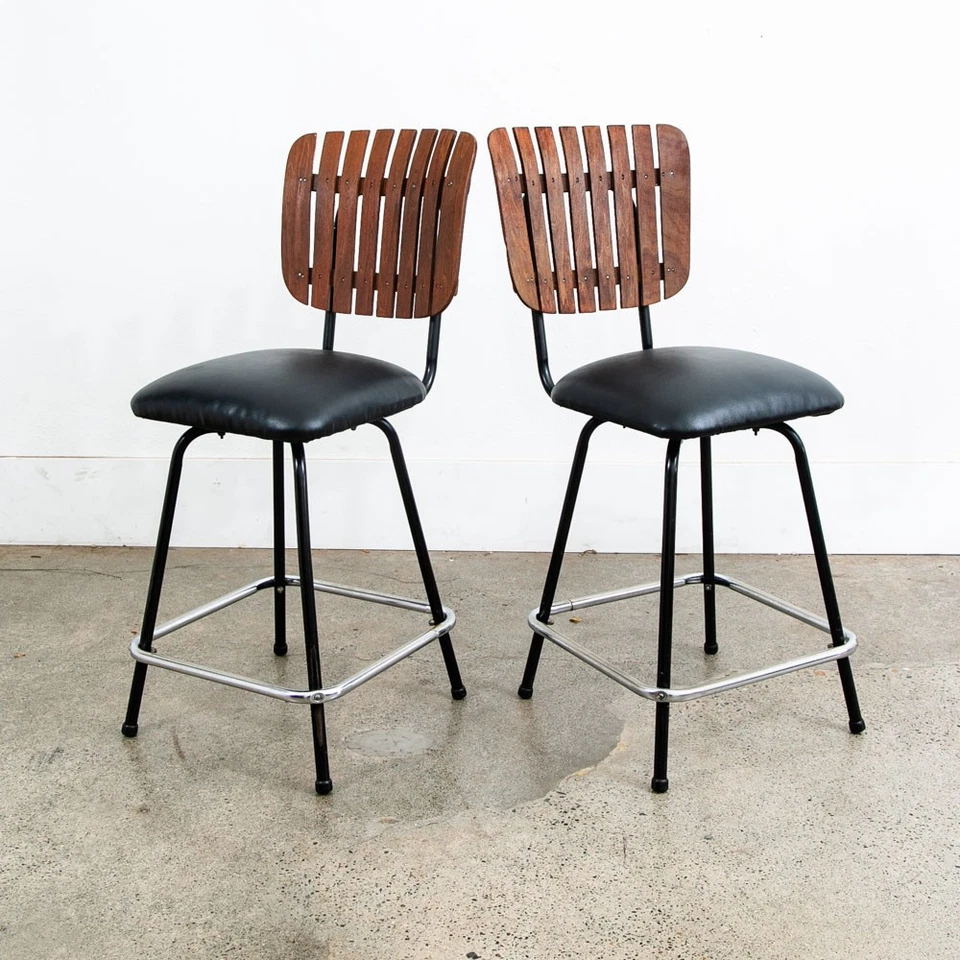 Juego de 2 taburetes de bar modernos Mid Century madera giratoria negra vintage americana Umanoff Foto 1 de 4