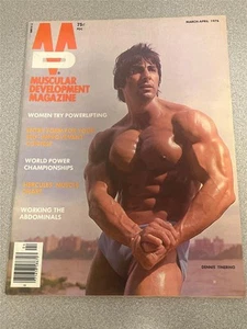MUSKELENTWICKLUNG Bodybuilding Muskelmagazin DENNIS TINERINO 4-76 - Bild 1 von 4