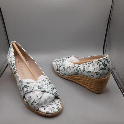 Alpargata Jack Rogers Palmer cuña para mujer 7M blanca margarita floral entrecruzada Foto 1 de 4