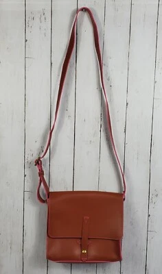 Bolso Bandolera III BeCA by Joy Gryson Marrón Pequeño Usado en Excelente Condición  Foto 1 de 4