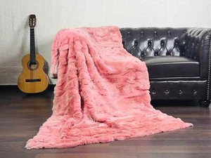 Lujosa manta de piel de conejo Rex rosa • Funda de sofá y cama de piel hecha a mano - Imagen 1 de 7