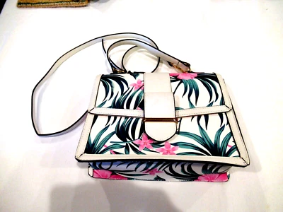 Monedero Aldo blanco con flores rosas, hojas verdes Foto 1 de 4