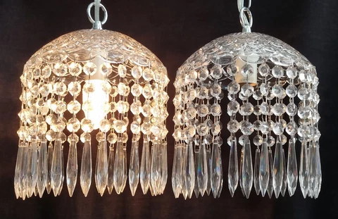VINTAGE PAIR CRYSTAL GLASS CHANDELIERS PENDANT CEILING LIGHTS - 96.5 CM LONG Cover