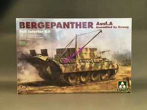TAKOM 2101 1/35 pantera de montaña Ausf. A Assembled by Demag 2019 interior completo - Imagen 1 de 12