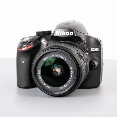 Nikon D3200 DSLR kit with upgraded 18-55mm VR II lens - Image 1 of 4