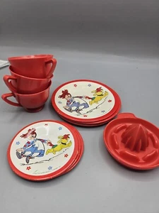 Juego de té de colección 78 Bobbs-Merrill Tin Childs Raggedy Ann rojo 6 platos 3 tazas exprimidor - Imagen 1 de 8