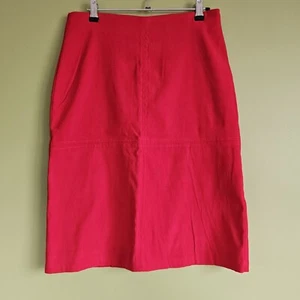 Very Very sz 10 red suede topstitch knee length skirt ❤️ EUC - Picture 1 of 8