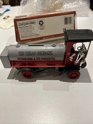 ERTL Collectibles 1910 Mack Texaco Tanker Locking Coin Bank No Key - Image 1 of 4
