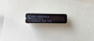 Signetics PLS173/BLA IC Programmierbare Logik PLCC-28 Vintage NOS TTL PLA - Bild 1 von 6