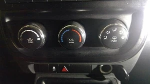 Temperature Control Classic Style With AC Fits 11-17 COMPASS - Picture 1 of 8