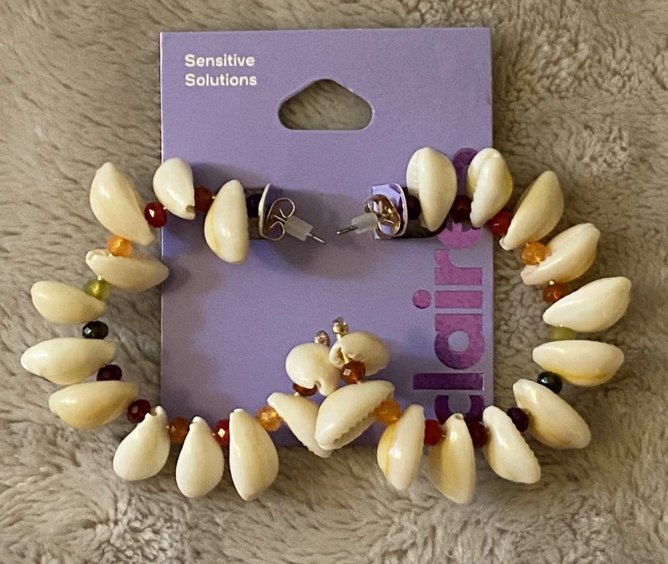 Claire's Earrings Crescent Shaped Shells & Beads Beach Vacation Resort Sensitive - Image 1 of 4