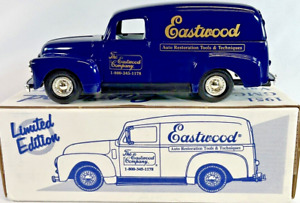 Ertl Eastwood Automobile 1951 GMC Panel Van Diecast Coin Bank 1:25 Scale USA