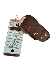 2016 dodge ram 2500 key fob OEM - Picture 1 of 3
