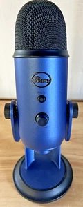 Blue Yeti Professional Multi-Pattern USB Condenser Microphone Blue - Picture 1 of 10