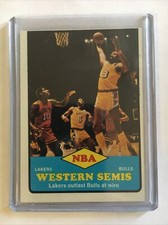 1973-74 Topps Western Semis #64 Lakers Bulls Wilt Chamberlain Basketball Card