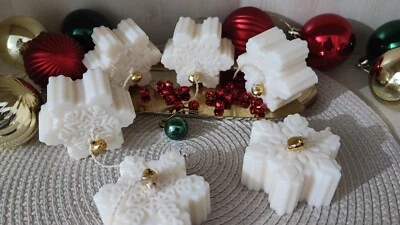 Handmade Snowflake Soy Candles with Mini Bells – Perfect Winter Gifts - image 1 of 4