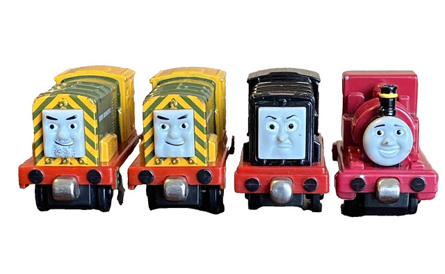 Thomas e Seus Amigos Trenzinho Lodoso Motorizado 29cm Mattel - JP Toys -  Brinquedos e Actions Figures para todas as idades