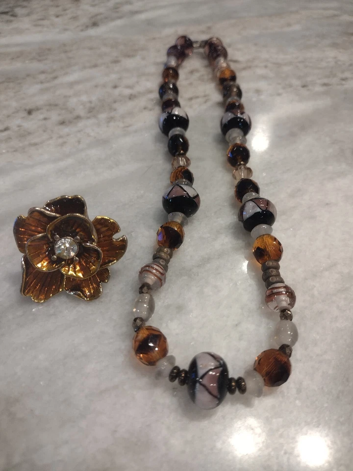 珠宝套装琥珀玻璃和黑色灯饰项链带珐琅水钻戒指 — 第 1/4 张图片