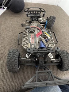 Traxxas Slash 4X4 VXL As Is No Body - Picture 1 of 10