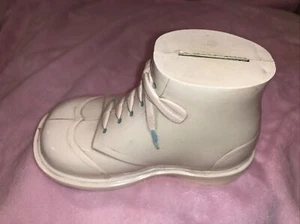 HAVATOY White Baby Shoe Bank ~ Plastic ~ No. 42 ~ Vintage - Picture 1 of 5