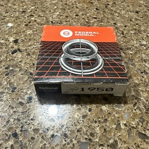 Wheel Seal National 1950 - Imagen 1 de 1