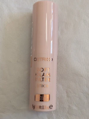 Catrice Soft Glam Filter Stick Glow Booster 9 g - 010 Fair Light - Bild 1 von 2