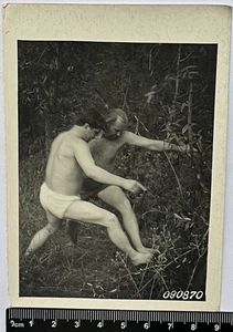 Shirtless Guys Trunks Bulge Muscle Affectionate Men Gay Int Old Photo #4880 - Picture 1 of 3