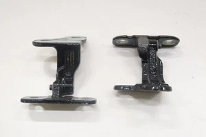 2017 - 2020 JAGUAR XE REAR LEFT SIDE DOOR HINGE UPPER & LOWER OEM BLACK_1AG - Foto 1 di 7