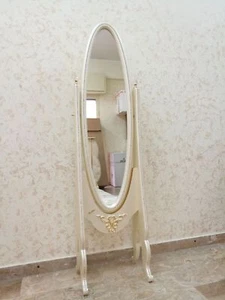 SPECCHIO DA TERRA BASCULANTE IN LEGNO PANNA E ORO CON CRISTALLI - Imagen 1 de 1