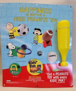 Peanuts United Feature 2004 vintage toys with original Subway store display card - Picture 1 of 4