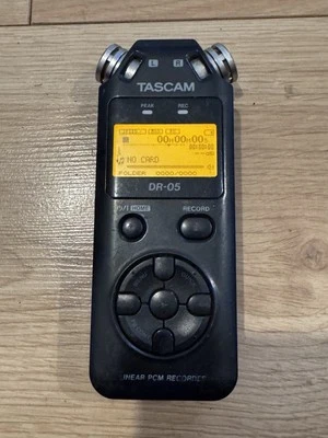 TASCAM Dr-05 Portable Linear PCM Recorder TEAC CORPORATION - Image 1 of 4